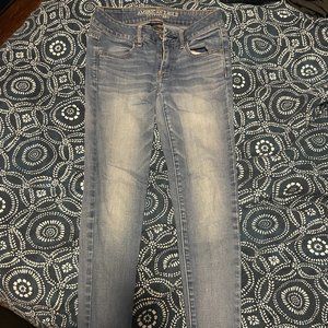 Super Stretch Light Wash Jeans